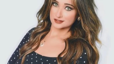 مذيعة قناة الحدث الاء عبد العزيز